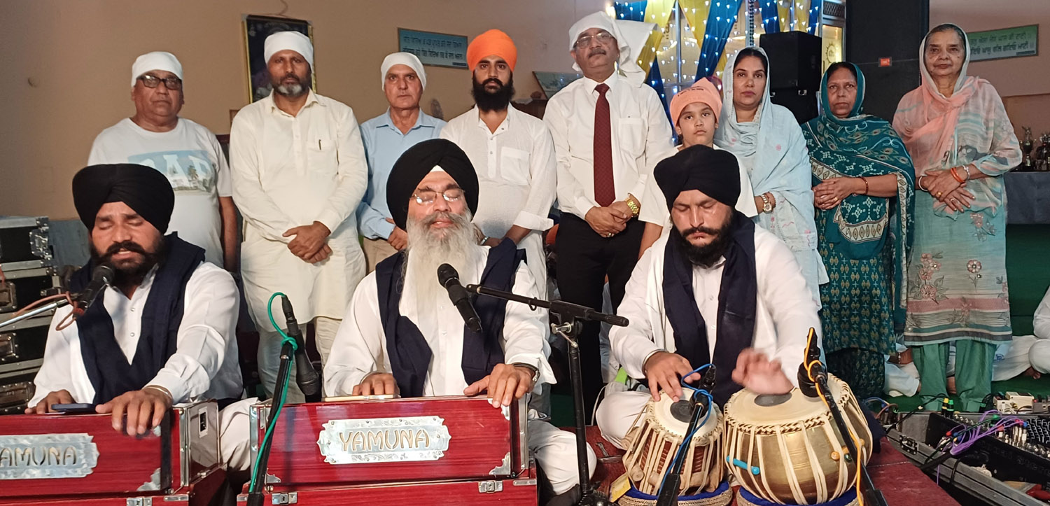 Bhadon month Sangrand celebrations were held at Dera Sant Sital Das Bohan